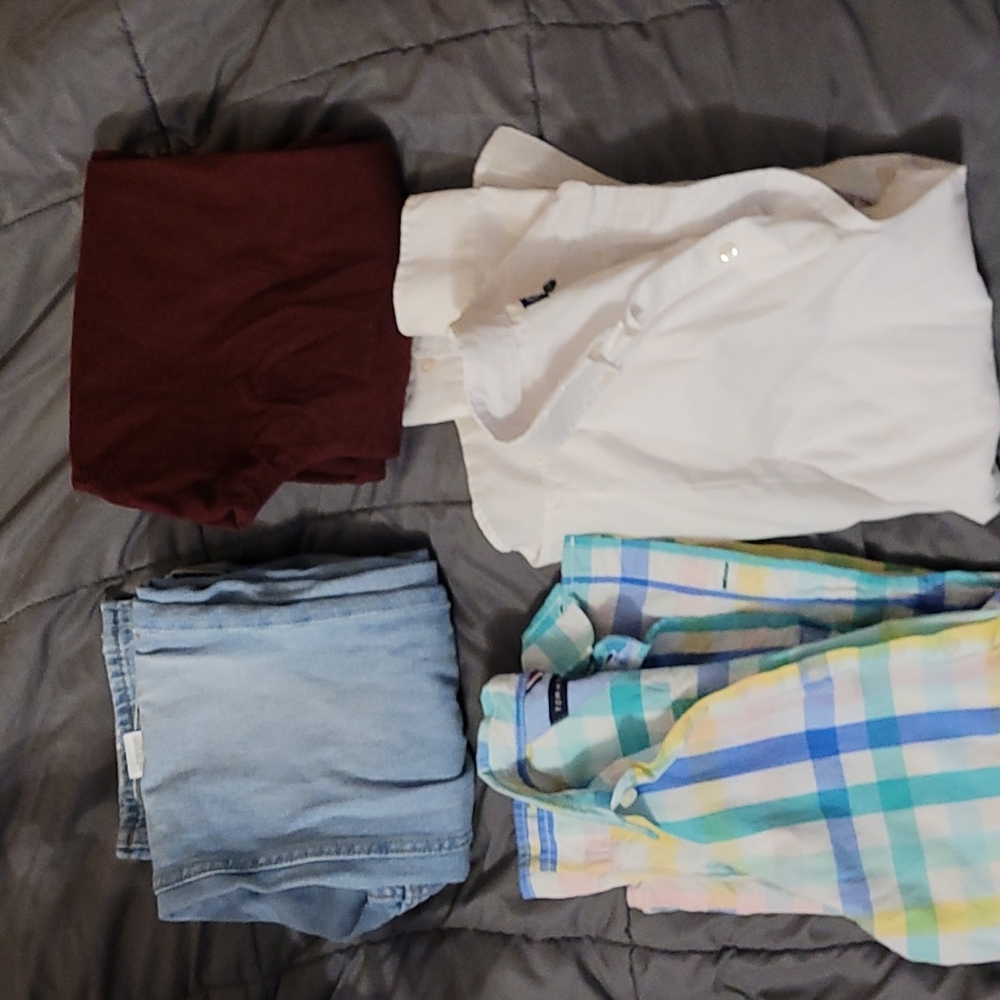 2 boys outfits 10/14 sizes